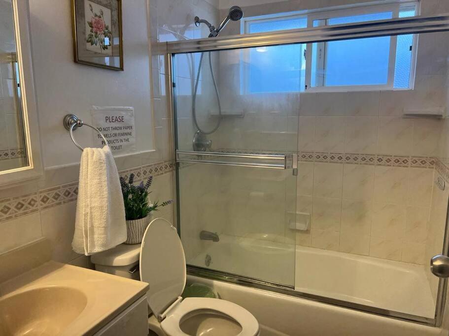 Affordable Private Rooms With Shared Bath Kitchen Near Sfo Дейли Сити Екстериор снимка