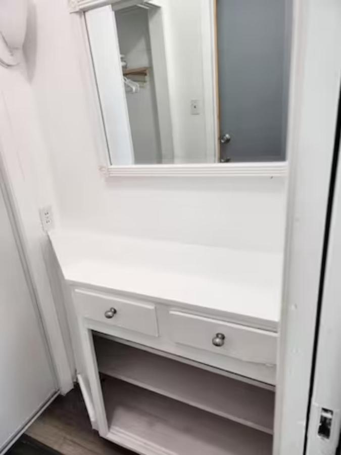 Affordable Private Rooms With Shared Bath Kitchen Near Sfo Дейли Сити Екстериор снимка